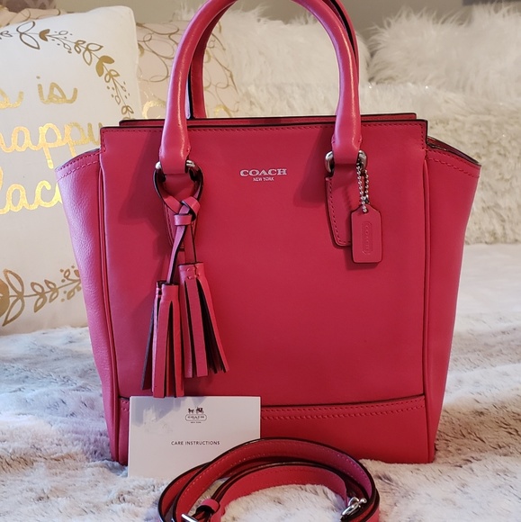 Coach Handbags - Coach Legacy Mini Tanner crossbody satchel